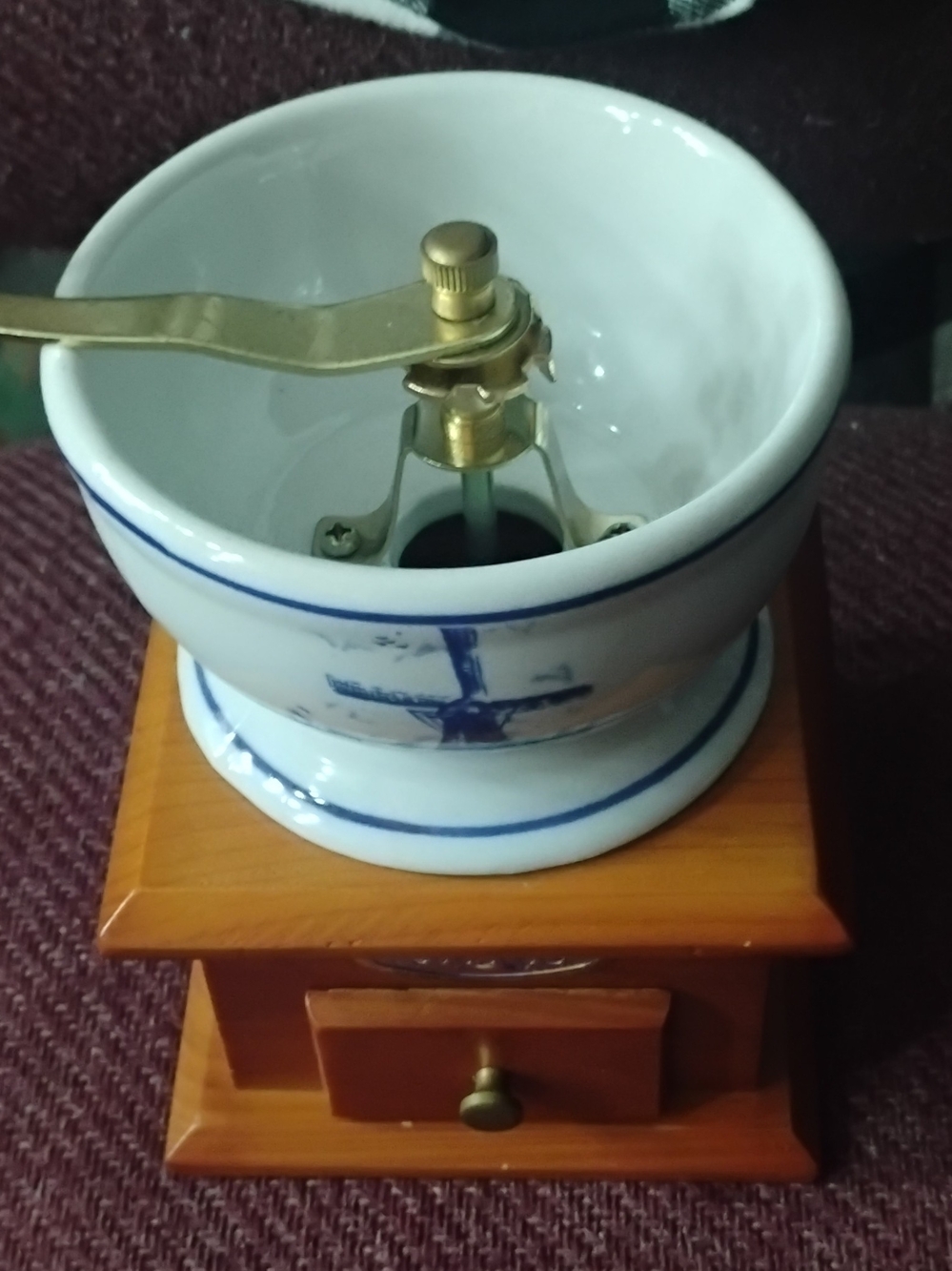 Ceramic Bowl Manual Coffee Grinder with Wooden Base - White & Blue